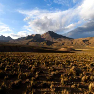 Montagnes dans le désert d'Atacama, couleurs chaudes et sable